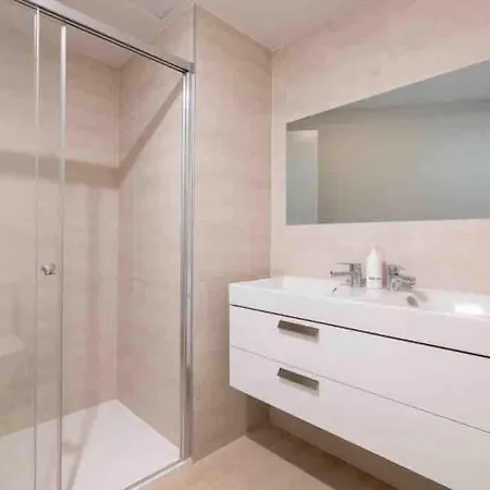 Atico Con Vistas Al Mar Y Terraza De 240m2 アパート