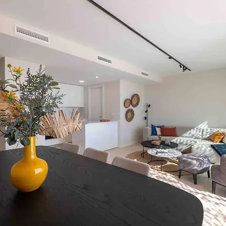 Atico Con Vistas Al Mar Y Terraza De 240m2 アパート